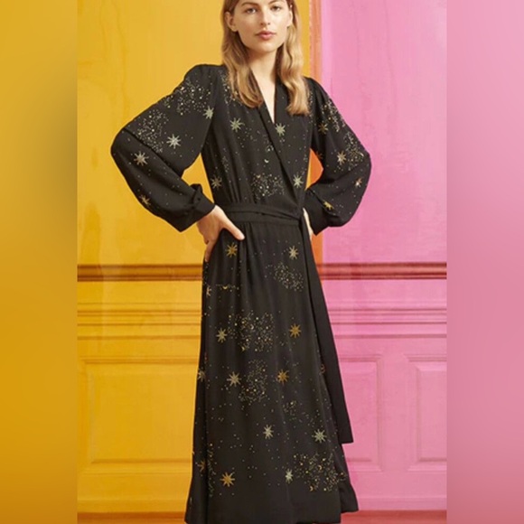 STINE GOYA Dresses & Skirts - STINE GOYA Micaela Black Celestial Wrap Dress Gold & Silver Stars Small
